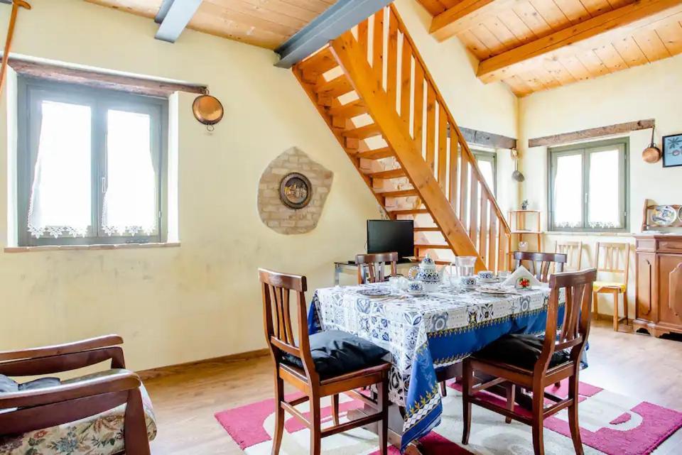 Agriturismo Campo Aperto Belvedere Ostrense Eksteriør billede
